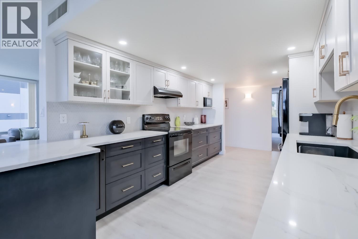 86 Lakeshore Drive Unit# 104, Penticton, British Columbia  V2A 1B5 - Photo 9 - 10369424