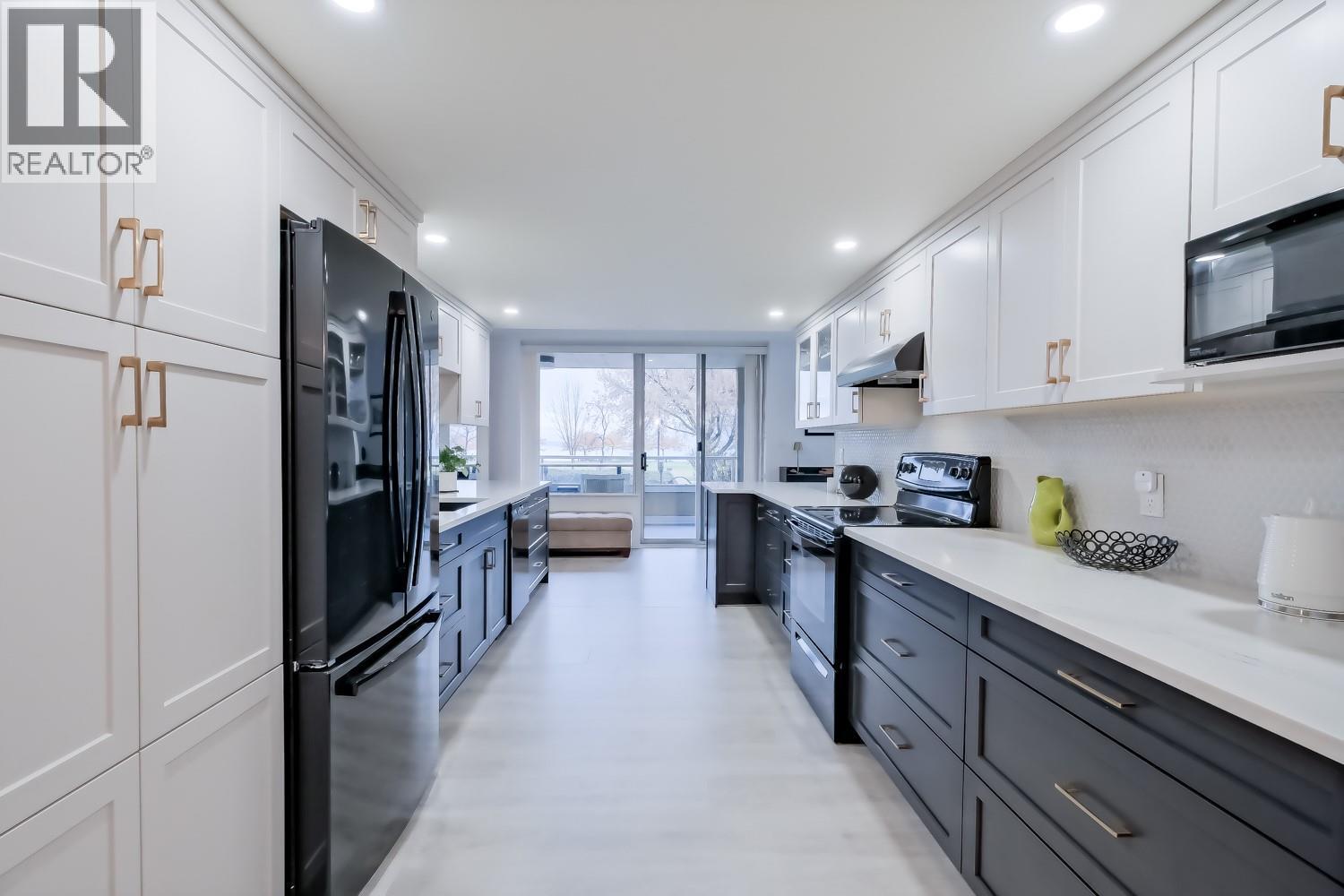 86 Lakeshore Drive Unit# 104, Penticton, British Columbia  V2A 1B5 - Photo 13 - 10369424