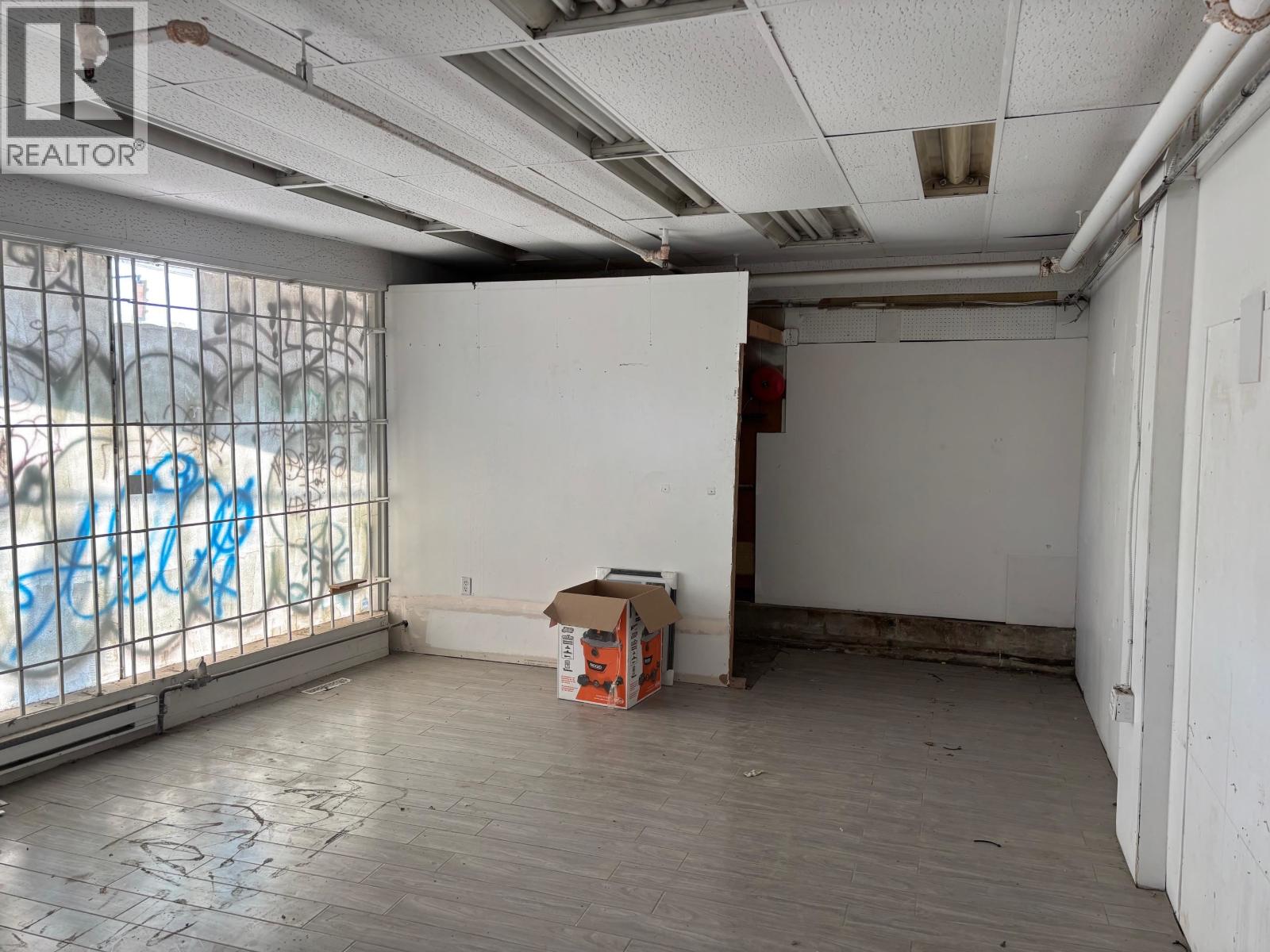 1129 Kingsway, Vancouver, British Columbia  V5V 3C9 - Photo 7 - C8073916