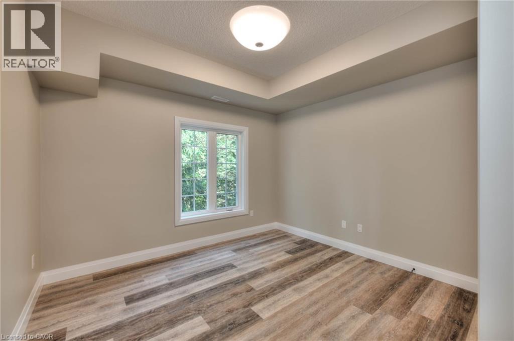33 Murray Court Unit# 9, Milverton, Ontario  N0K 1M0 - Photo 19 - 40755470