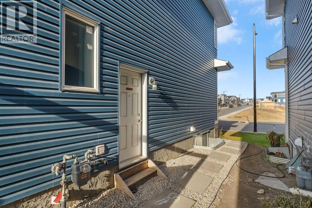 159 Waterford Heights, Chestermere, Alberta  T1X 2M8 - Photo 23 - A2270766