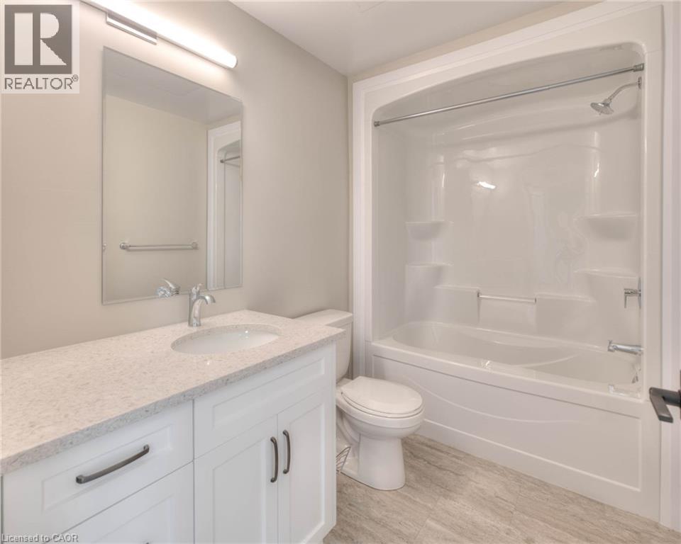 33 Murray Court Unit# 2, Milverton, Ontario  N0K 1M0 - Photo 16 - 40755541