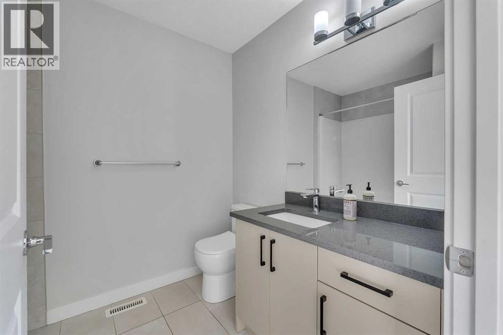 159 Waterford Heights, Chestermere, Alberta  T1X 2M8 - Photo 16 - A2270766