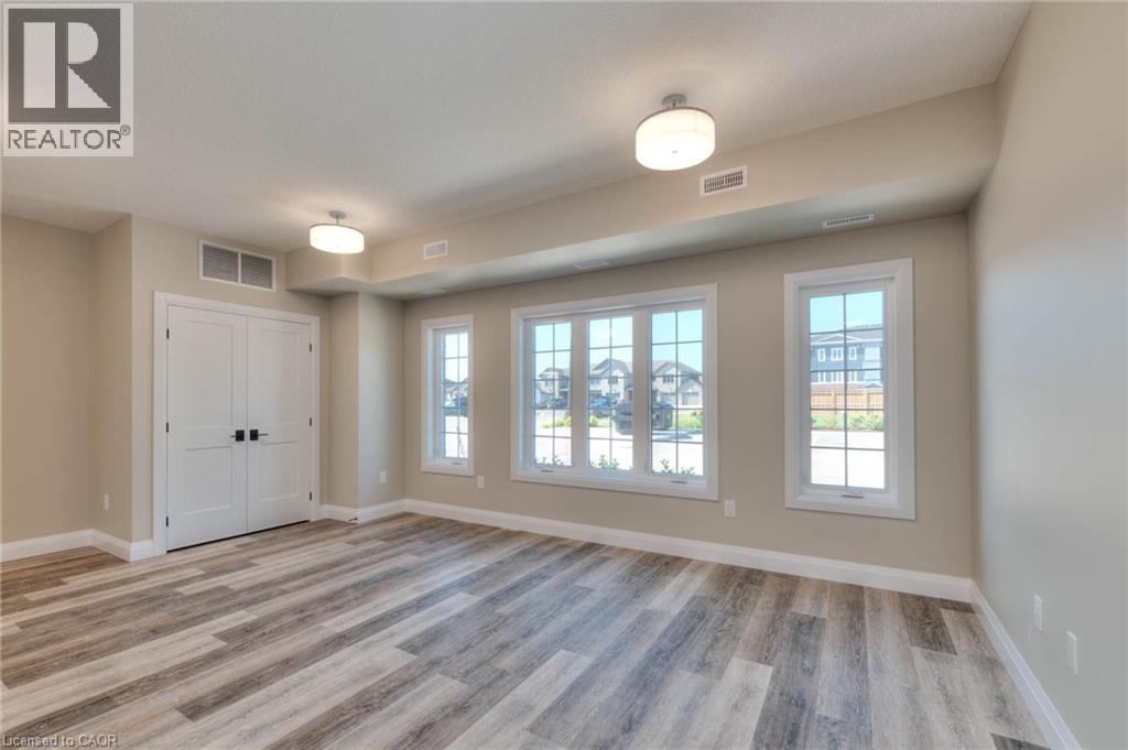 33 Murray Court Unit# 2, Milverton, Ontario  N0K 1M0 - Photo 13 - 40755541