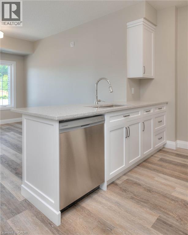 33 Murray Court Unit# 2, Milverton, Ontario  N0K 1M0 - Photo 9 - 40755541