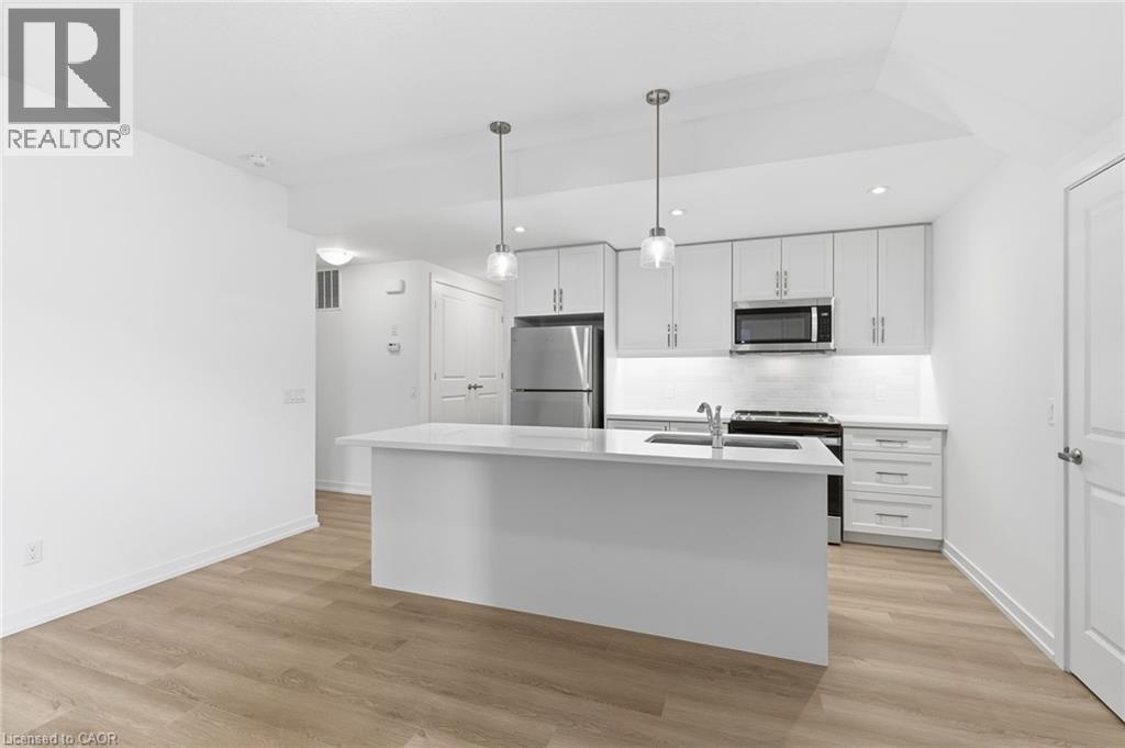 70 Kenesky Drive Unit# 29, Waterdown, Ontario  L8B 2A9 - Photo 8 - 40789110