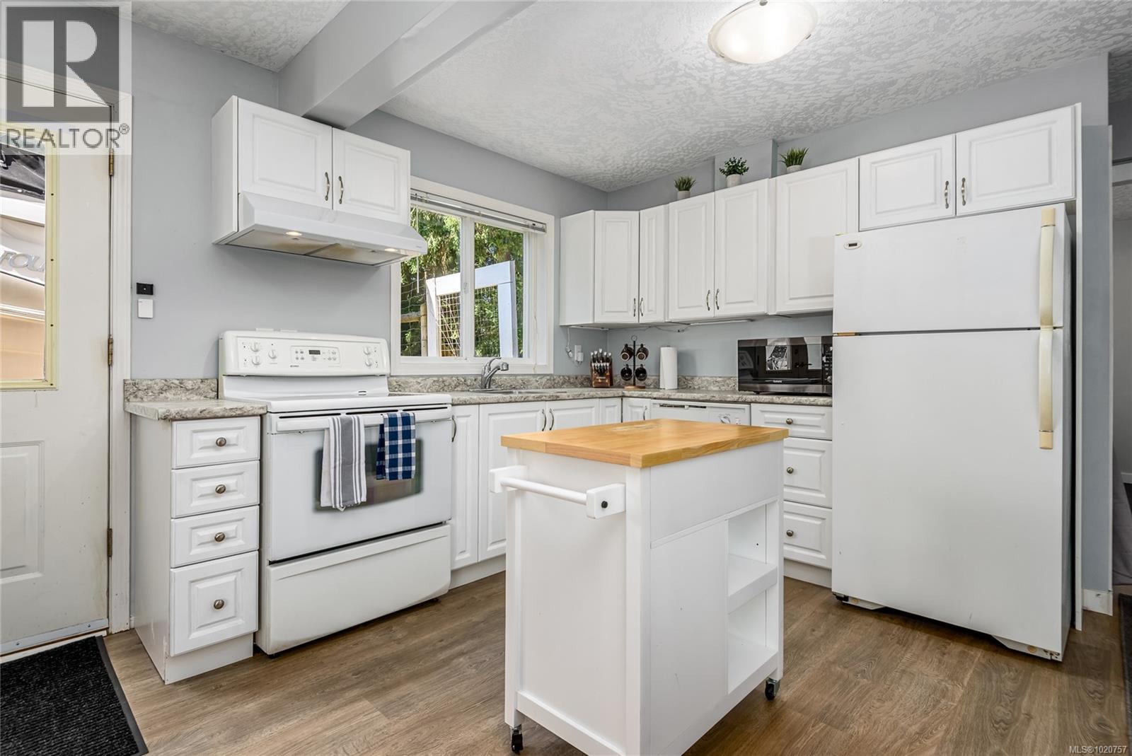 2207 June Rd, Courtenay, British Columbia  V9J 1X9 - Photo 26 - 1020757