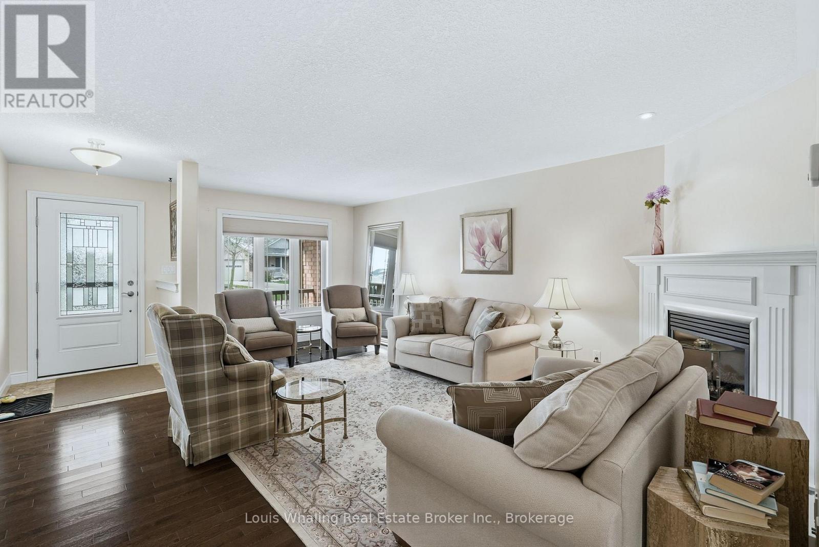 113 A 13th Avenue, Hanover, Ontario  N4N 3V1 - Photo 2 - X12559238