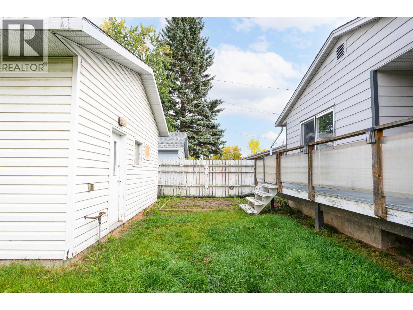 1527 Alward Street, Prince George, British Columbia  V2M 2G7 - Photo 6 - R3068731