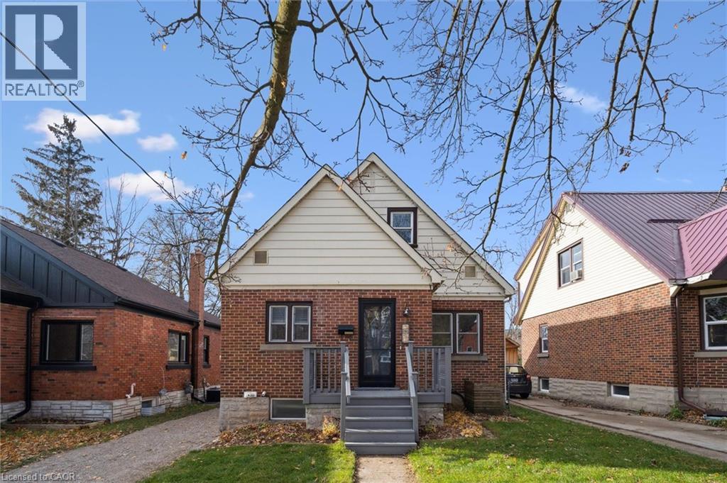 291 Park Street, Kitchener, Ontario  N2G 1N2 - Photo 1 - 40785465