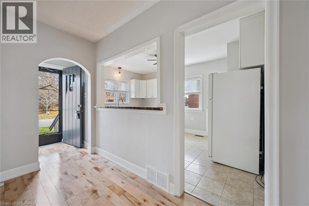 291 Park Street, Kitchener, Ontario  N2G 1N2 - Photo 14 - 40785465