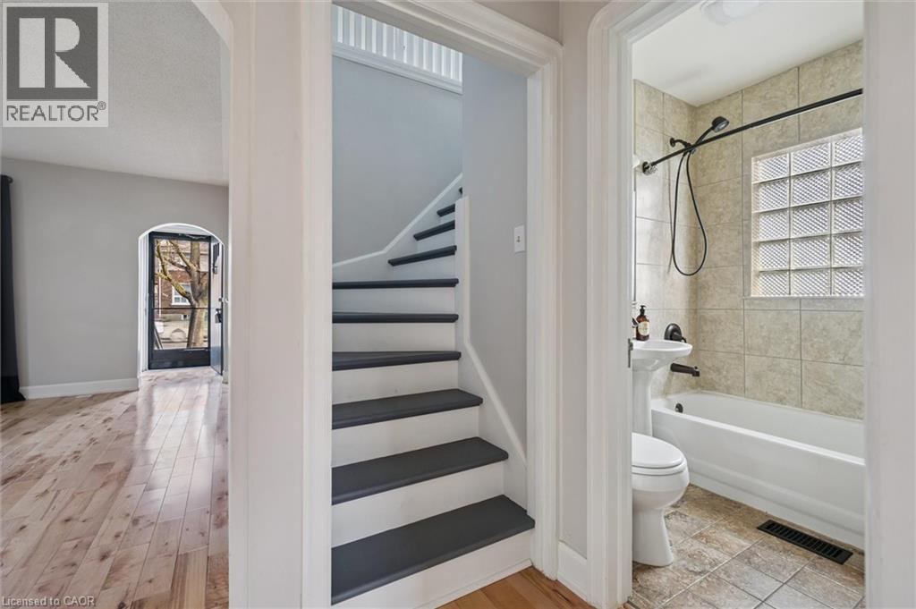 291 Park Street, Kitchener, Ontario  N2G 1N2 - Photo 23 - 40785465