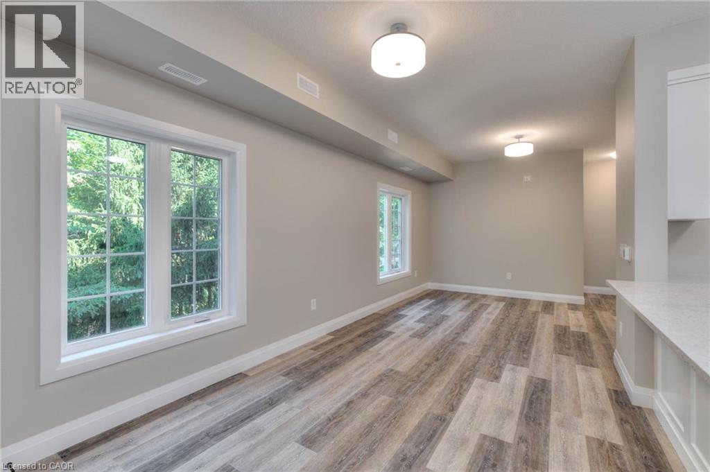 33 Murray Court Unit# 11, Milverton, Ontario  N0K 1M0 - Photo 12 - 40755555