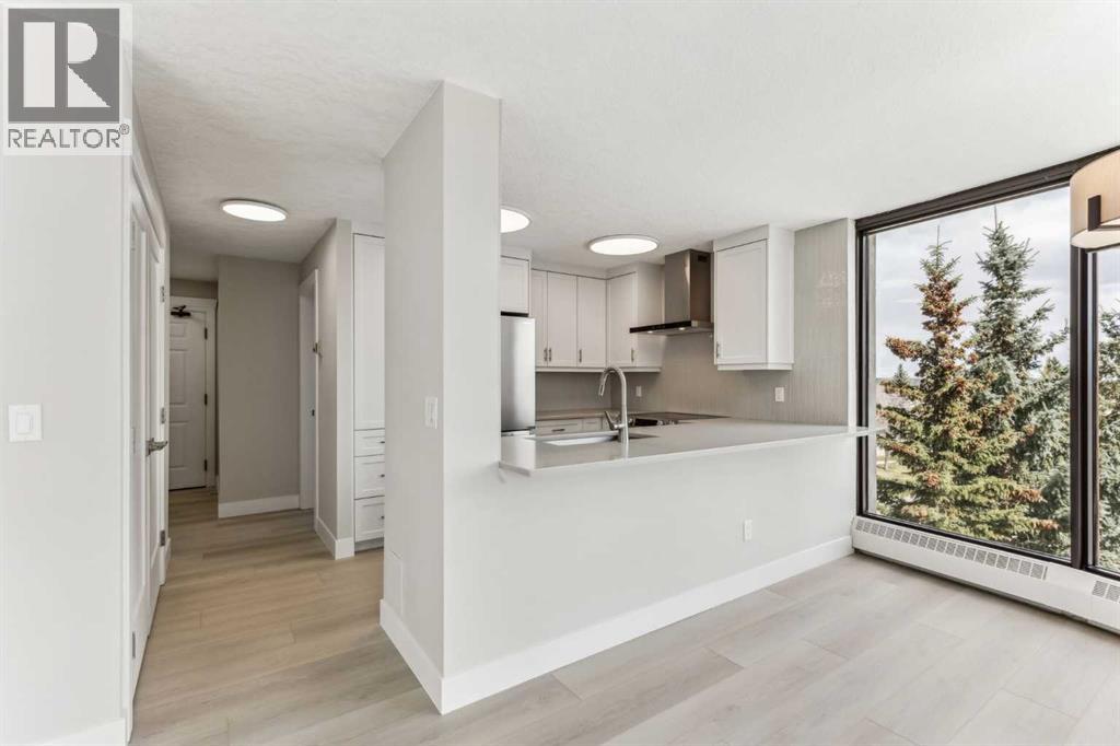 351, 7030 Coach Hill Road, Calgary, Alberta  T3H 1E4 - Photo 5 - A2205893