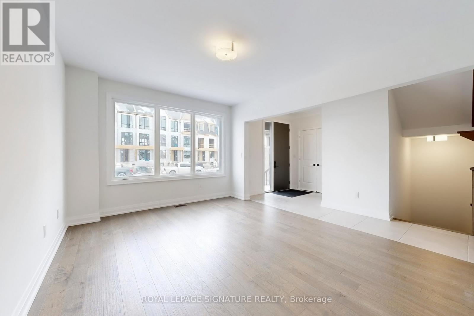 412 York Downs Boulevard, Markham, Ontario  L6C 3R4 - Photo 19 - N12396590