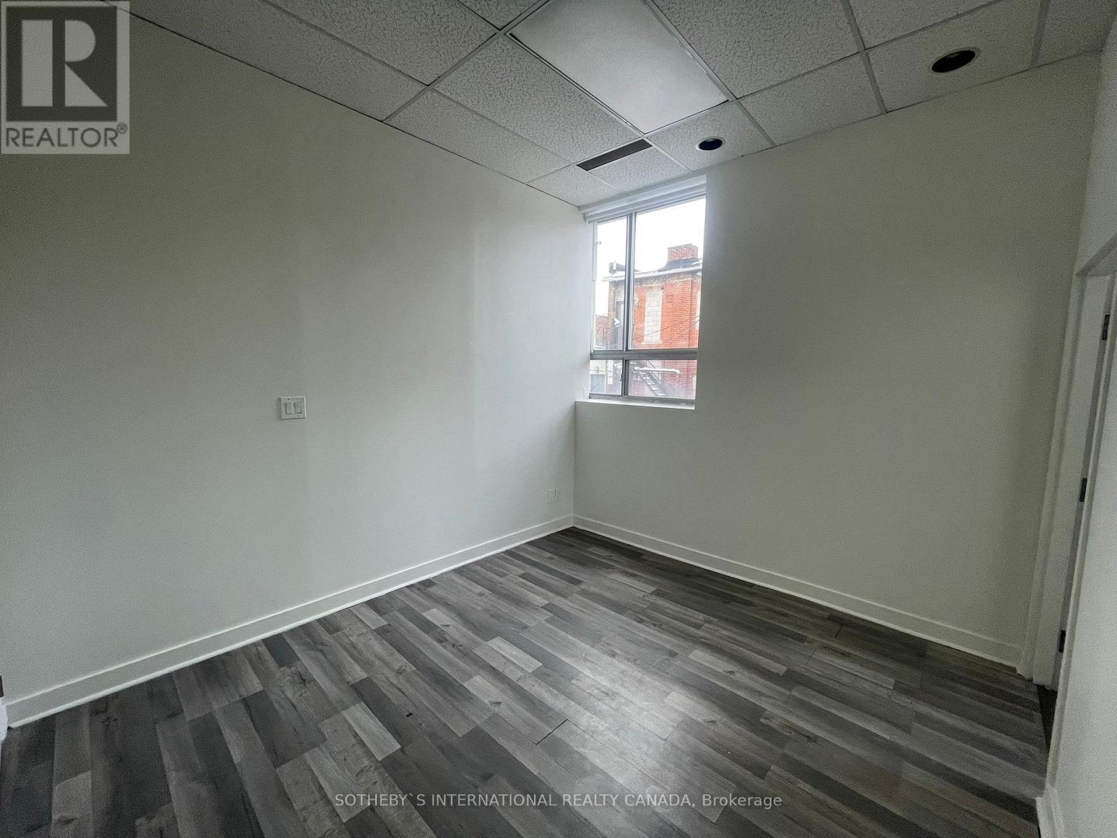 203 - 1655 Dufferin Street, Toronto, Ontario  M6E 1B2 - Photo 9 - W12107904