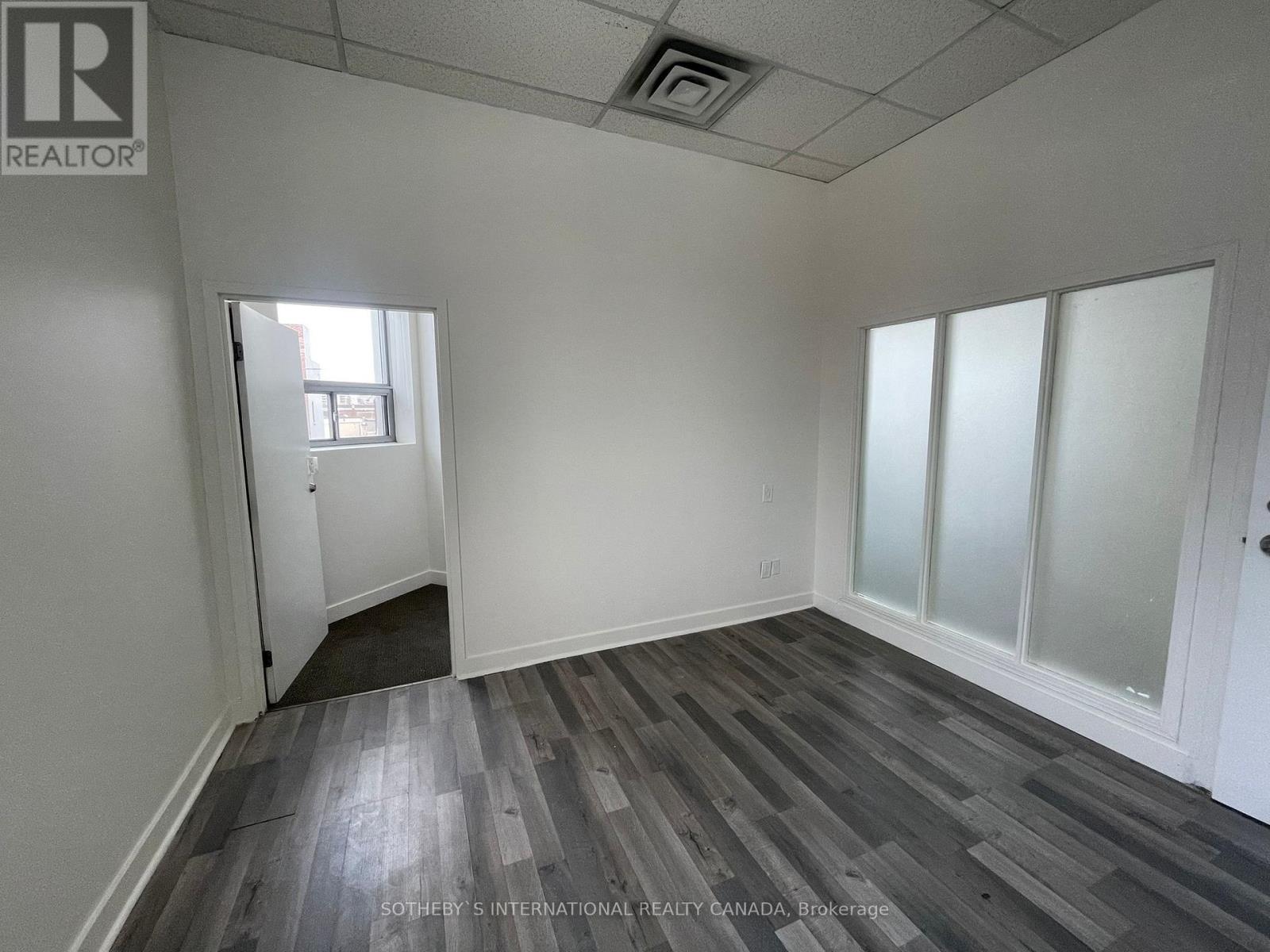 203 - 1655 Dufferin Street, Toronto, Ontario  M6E 1B2 - Photo 7 - W12107904