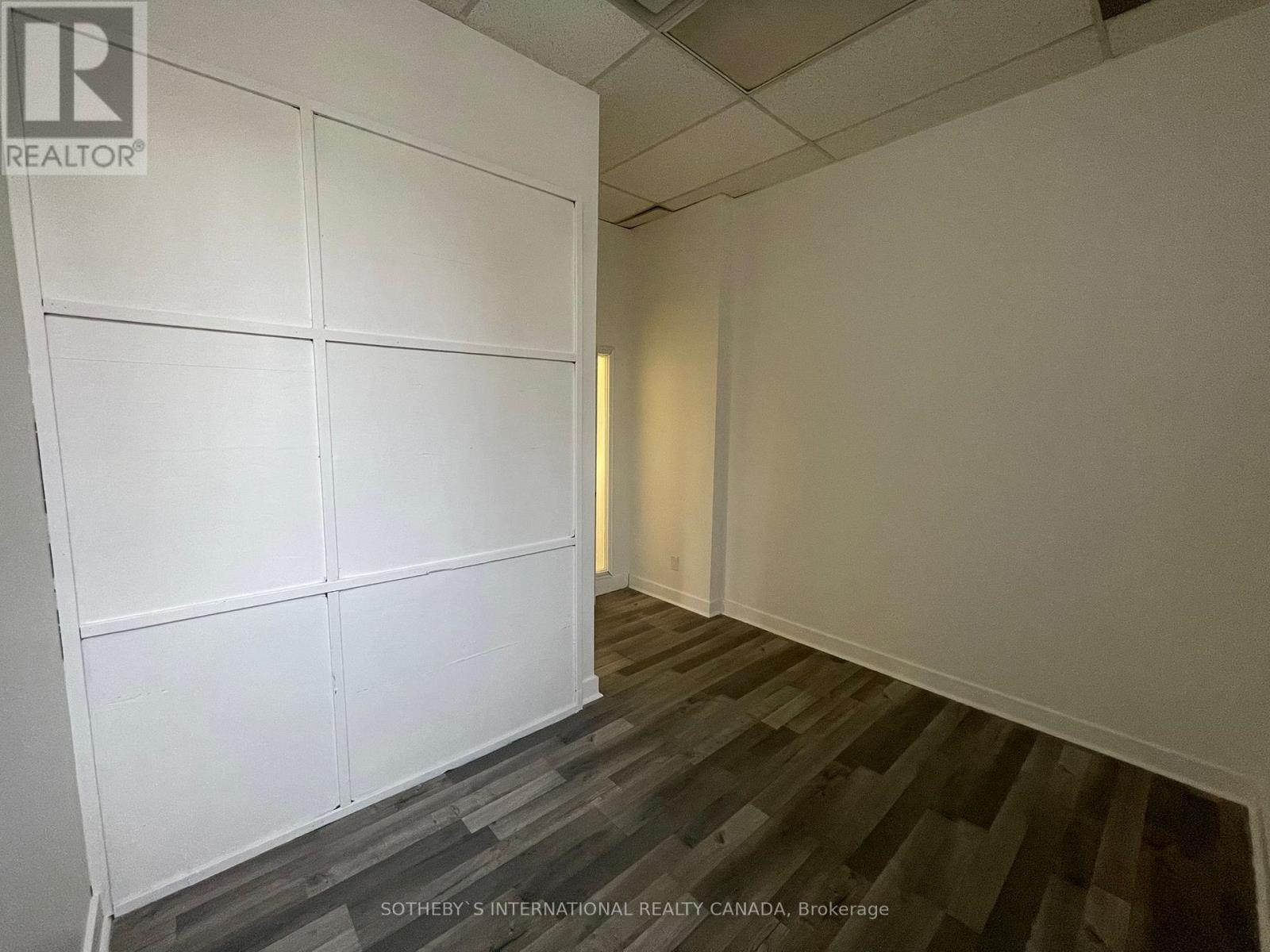 203 - 1655 Dufferin Street, Toronto, Ontario  M6E 1B2 - Photo 6 - W12107904