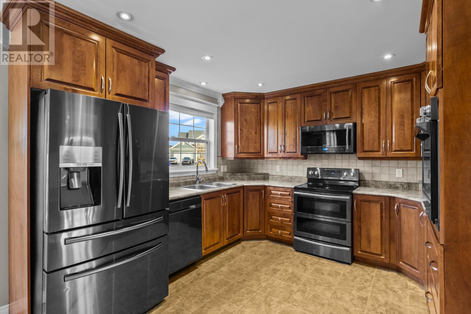 8 Veitch Crescent, St. John's, Newfoundland & Labrador  A1A 0B7 - Photo 10 - 1292732