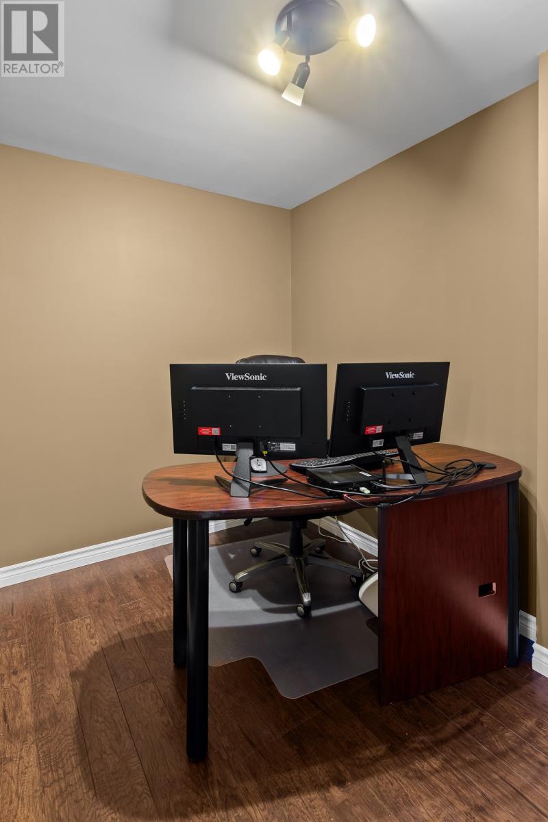 8 Veitch Crescent, St. John's, Newfoundland & Labrador  A1A 0B7 - Photo 23 - 1292732