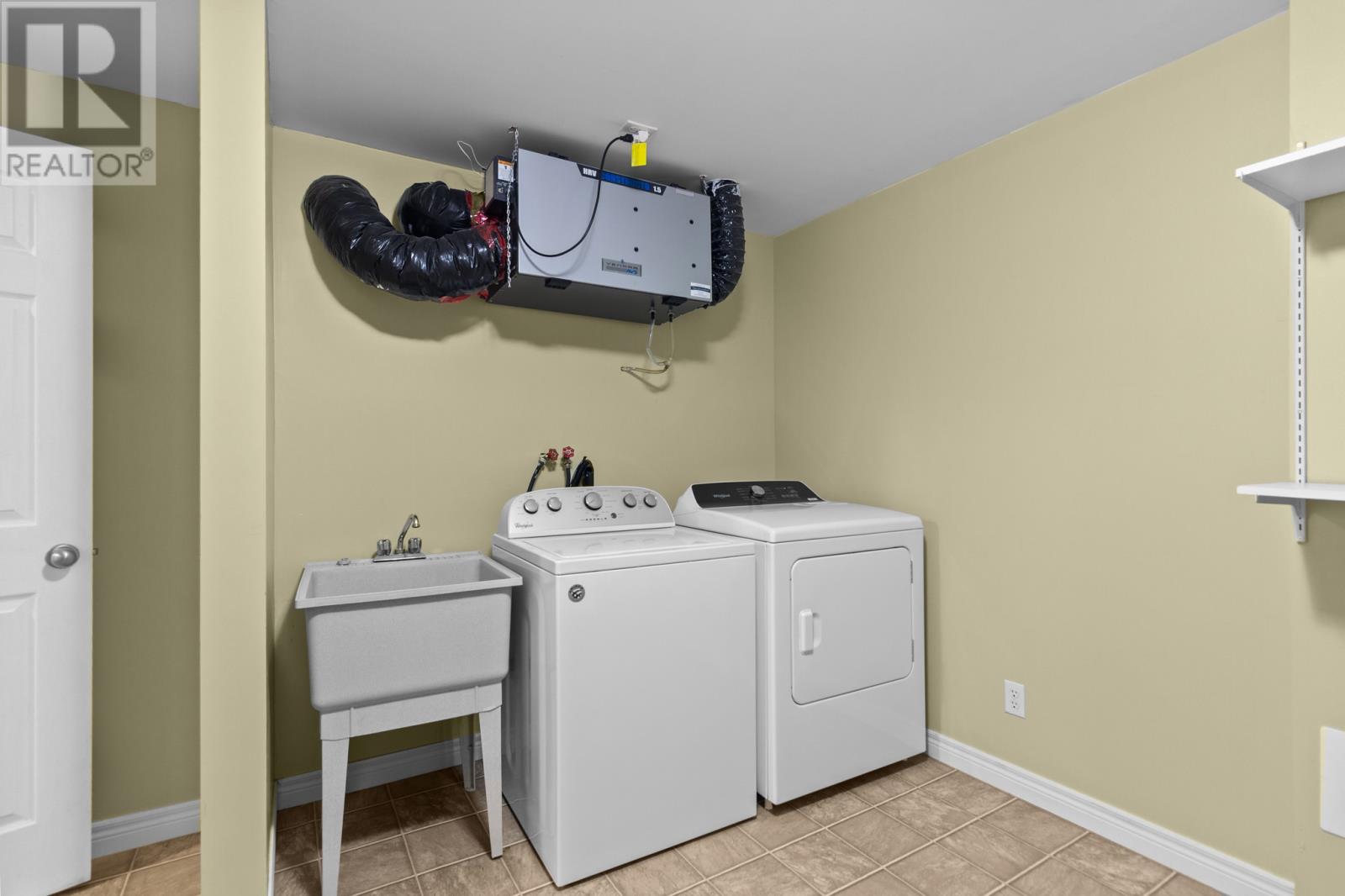 8 Veitch Crescent, St. John's, Newfoundland & Labrador  A1A 0B7 - Photo 28 - 1292732