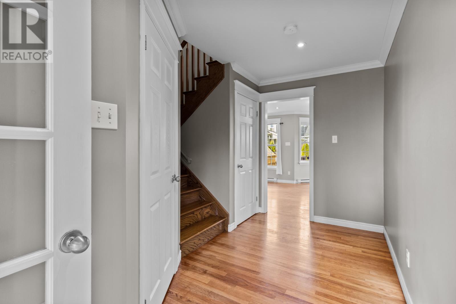 8 Veitch Crescent, St. John's, Newfoundland & Labrador  A1A 0B7 - Photo 5 - 1292732