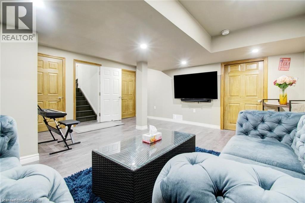 49 Scots Pine Trail, Kitchener, Ontario  N2R 0N6 - Photo 40 - 40789372