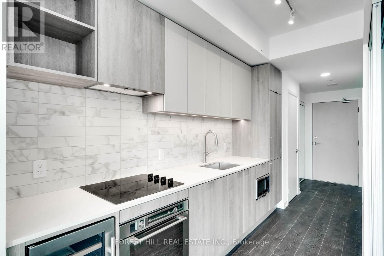 516 - 2020 Bathurst Street, Toronto, Ontario  M5P 0A6 - Photo 9 - C12559276