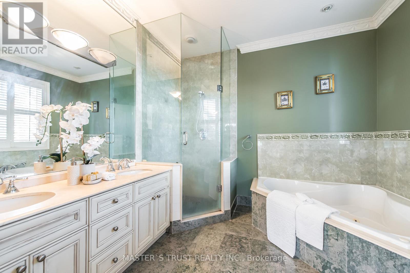 242 Empress Avenue, Toronto, Ontario  M2N 3T9 - Photo 20 - C12559322