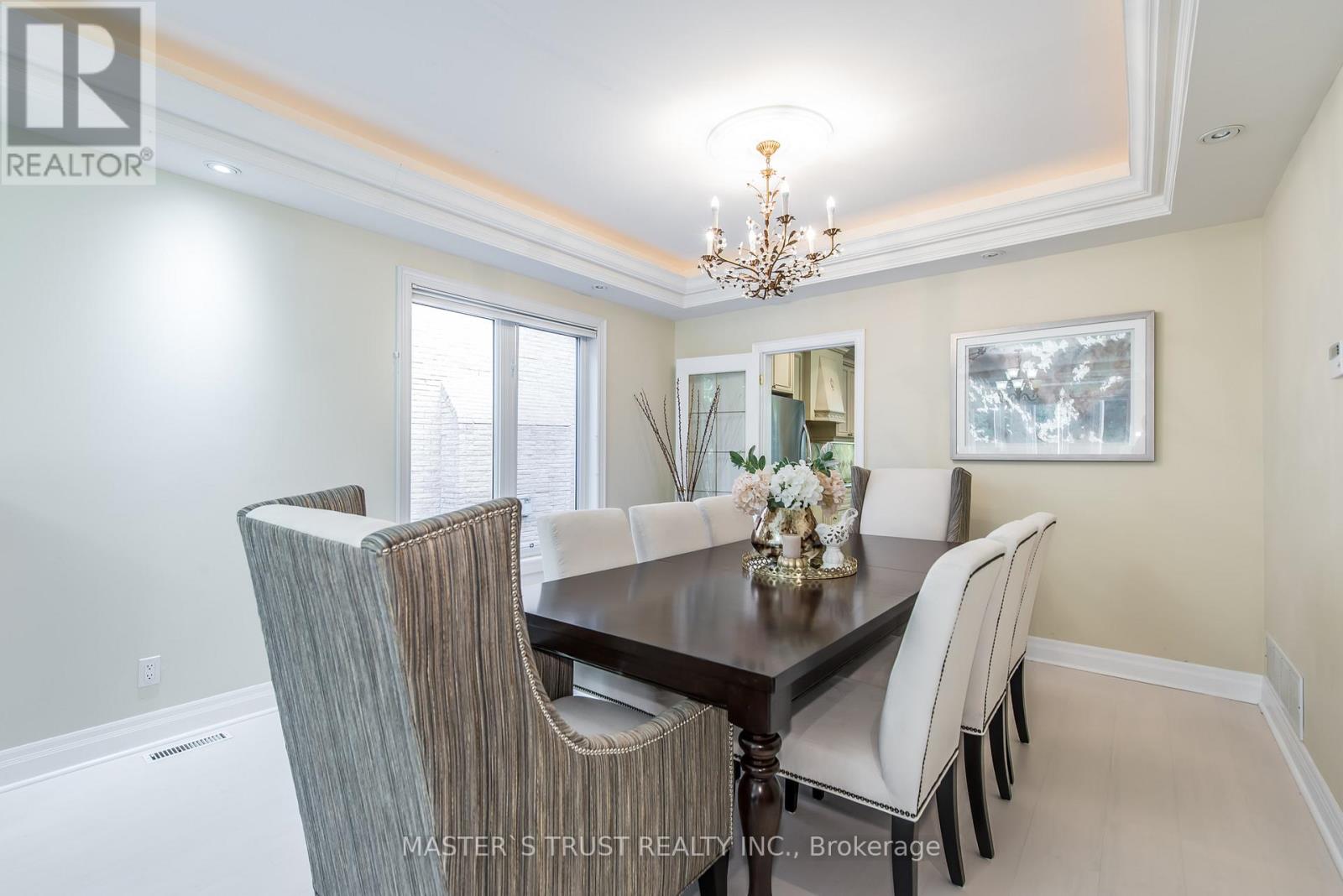 242 Empress Avenue, Toronto, Ontario  M2N 3T9 - Photo 6 - C12559322