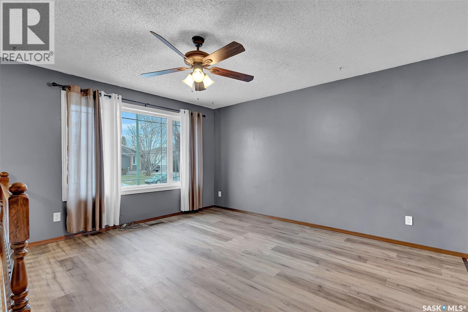 7219 Spooner Drive, Regina, Saskatchewan  S4X 4H5 - Photo 4 - SK024223