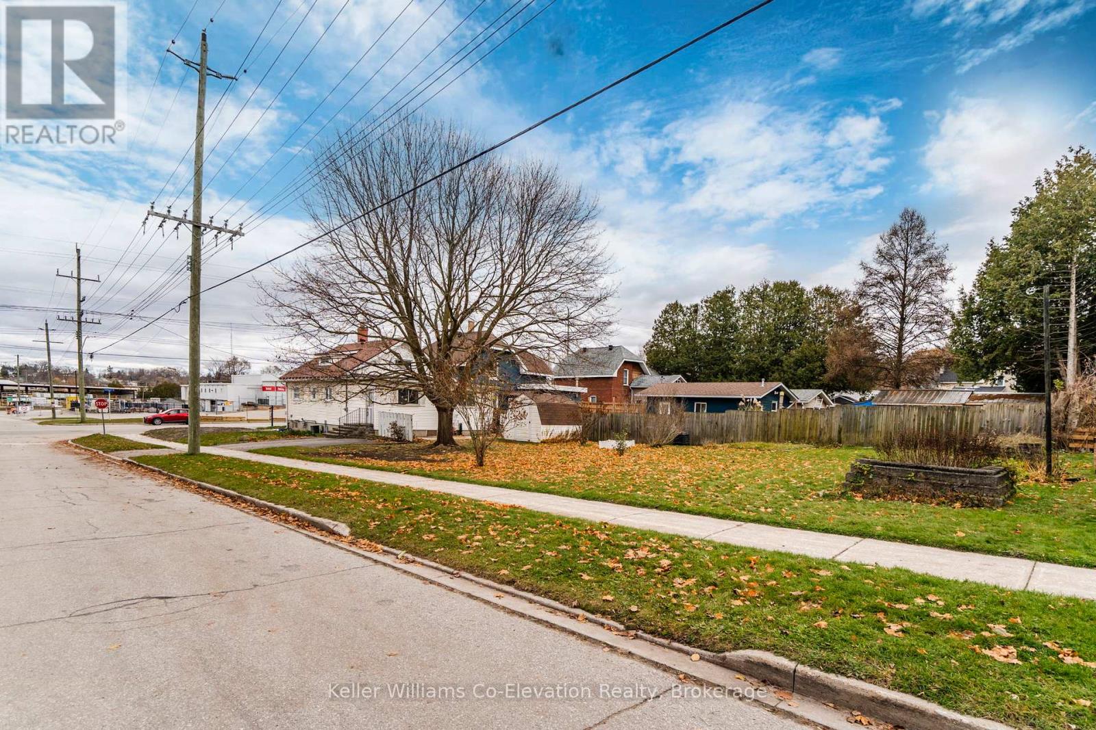 188 Fourth Street, Midland, Ontario  L4R 3T4 - Photo 3 - S12546832