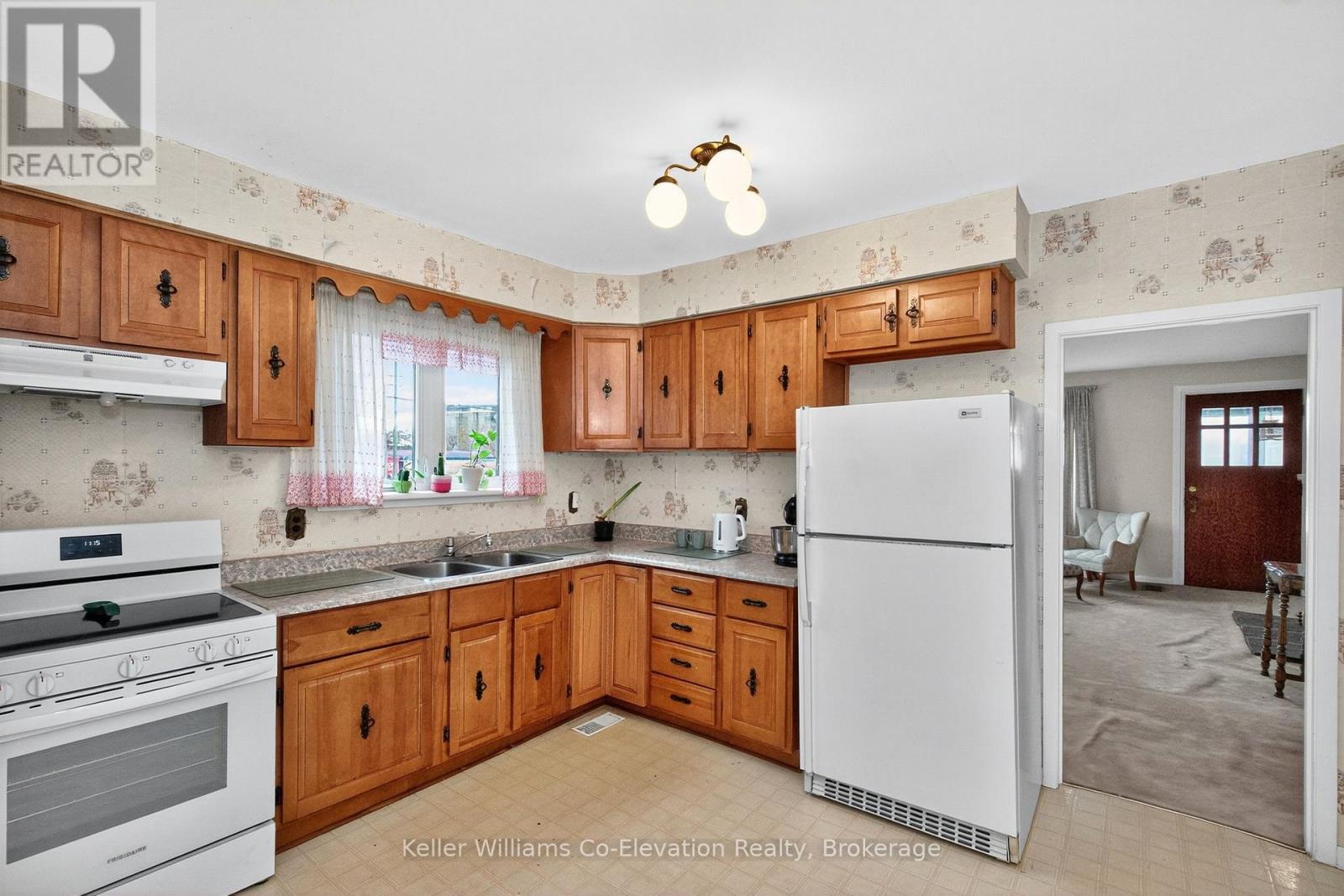 188 Fourth Street, Midland, Ontario  L4R 3T4 - Photo 8 - S12546832