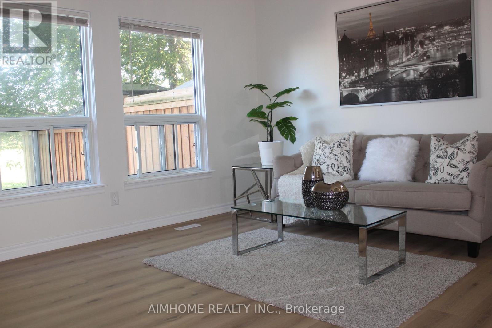 2311 Bridletowne Circle, Toronto, Ontario  M1W 2L3 - Photo 4 - E12559272