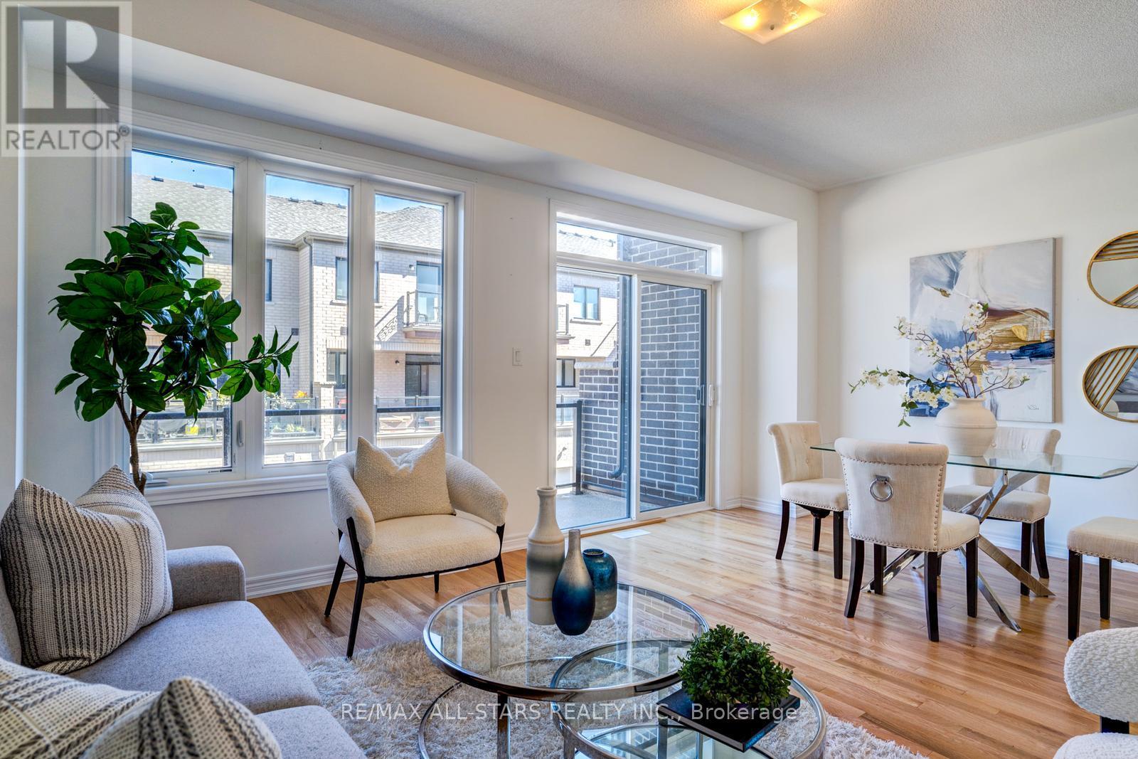 41 Steamboat Way, Whitby, Ontario  L1N 0M6 - Photo 11 - E12559274