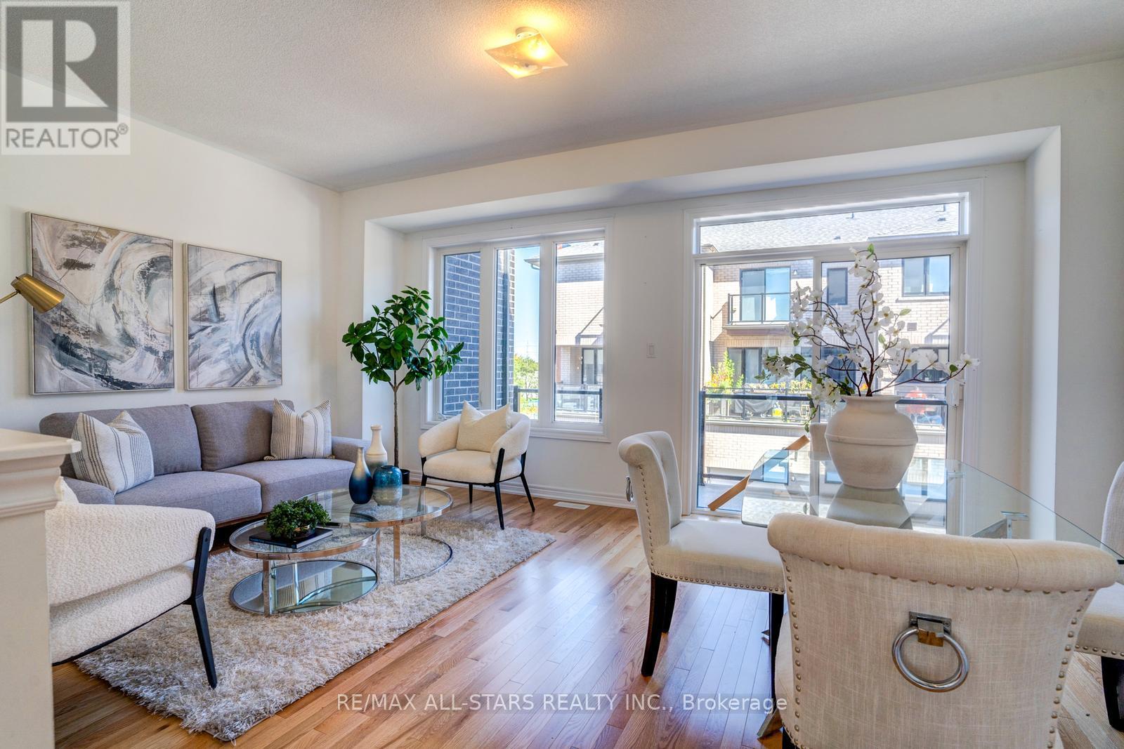 41 Steamboat Way, Whitby, Ontario  L1N 0M6 - Photo 8 - E12559274