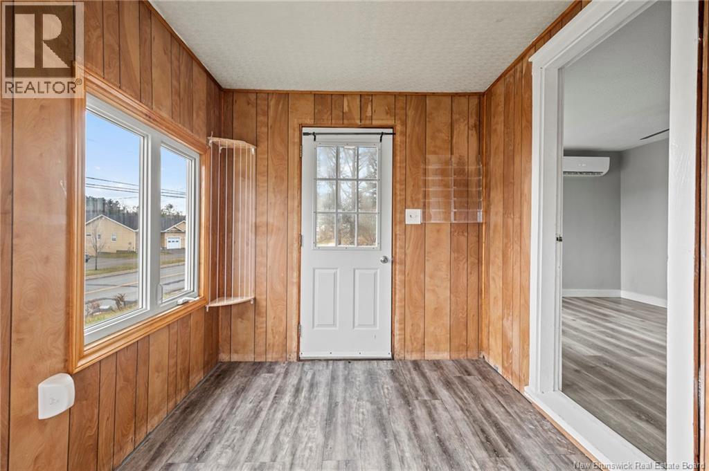 567 Canada Street, Fredericton, New Brunswick  E3A 4A8 - Photo 10 - NB130342
