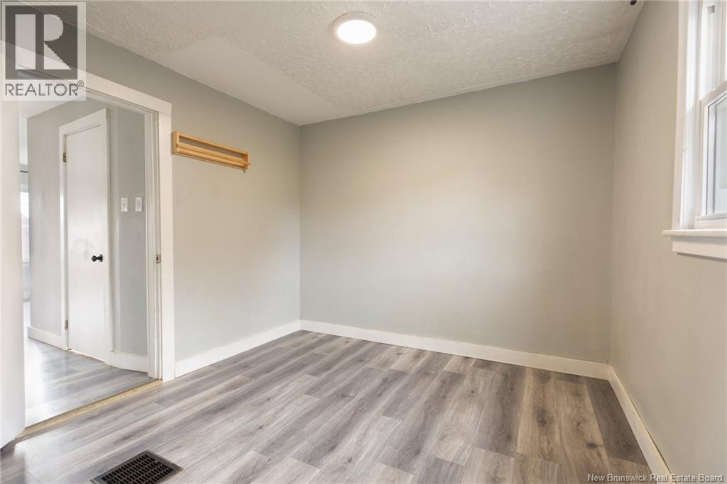 567 Canada Street, Fredericton, New Brunswick  E3A 4A8 - Photo 17 - NB130342