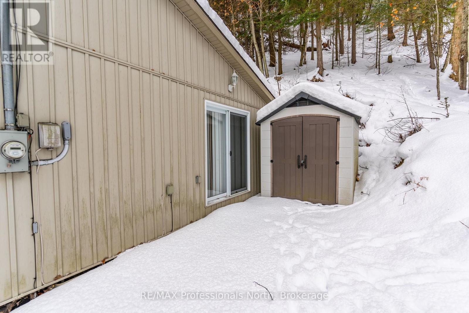 646 Mountain Street, Dysart Et Al (Dysart), Ontario  K0M 1S0 - Photo 28 - X12555136