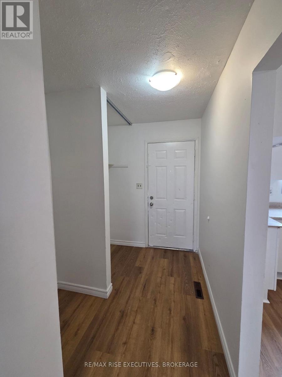 173 - 777 Ashwood Drive, Kingston, Ontario  K7M 6X7 - Photo 2 - X12540704