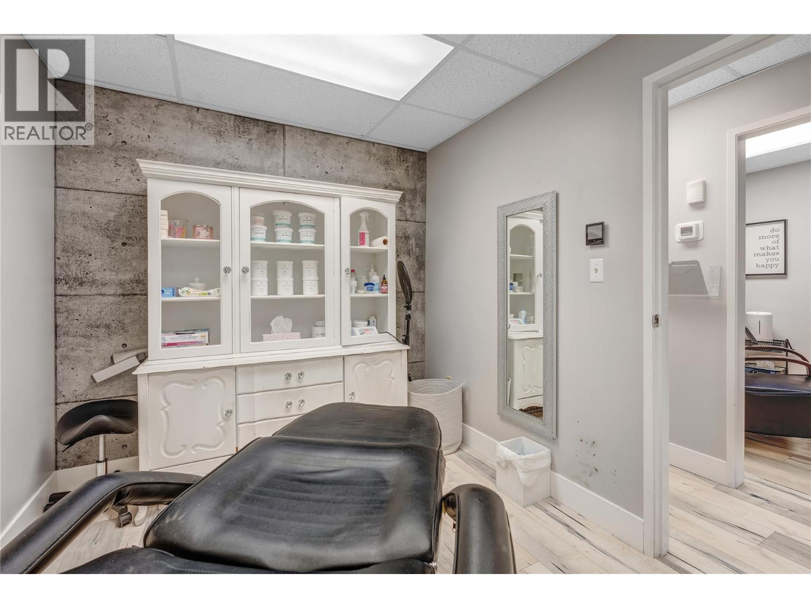 596 Martin Street, Penticton, British Columbia  V2A 5L4 - Photo 19 - 10369606