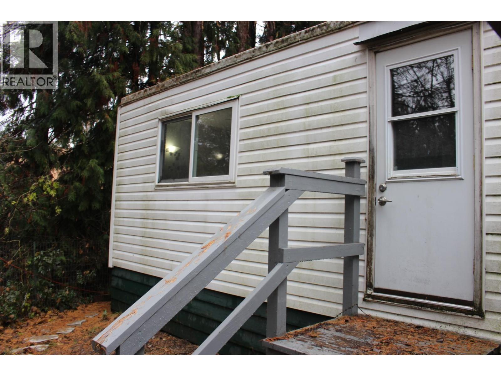 127 Mill Road, Fruitvale, British Columbia  V0G 1L0 - Photo 7 - 10369512