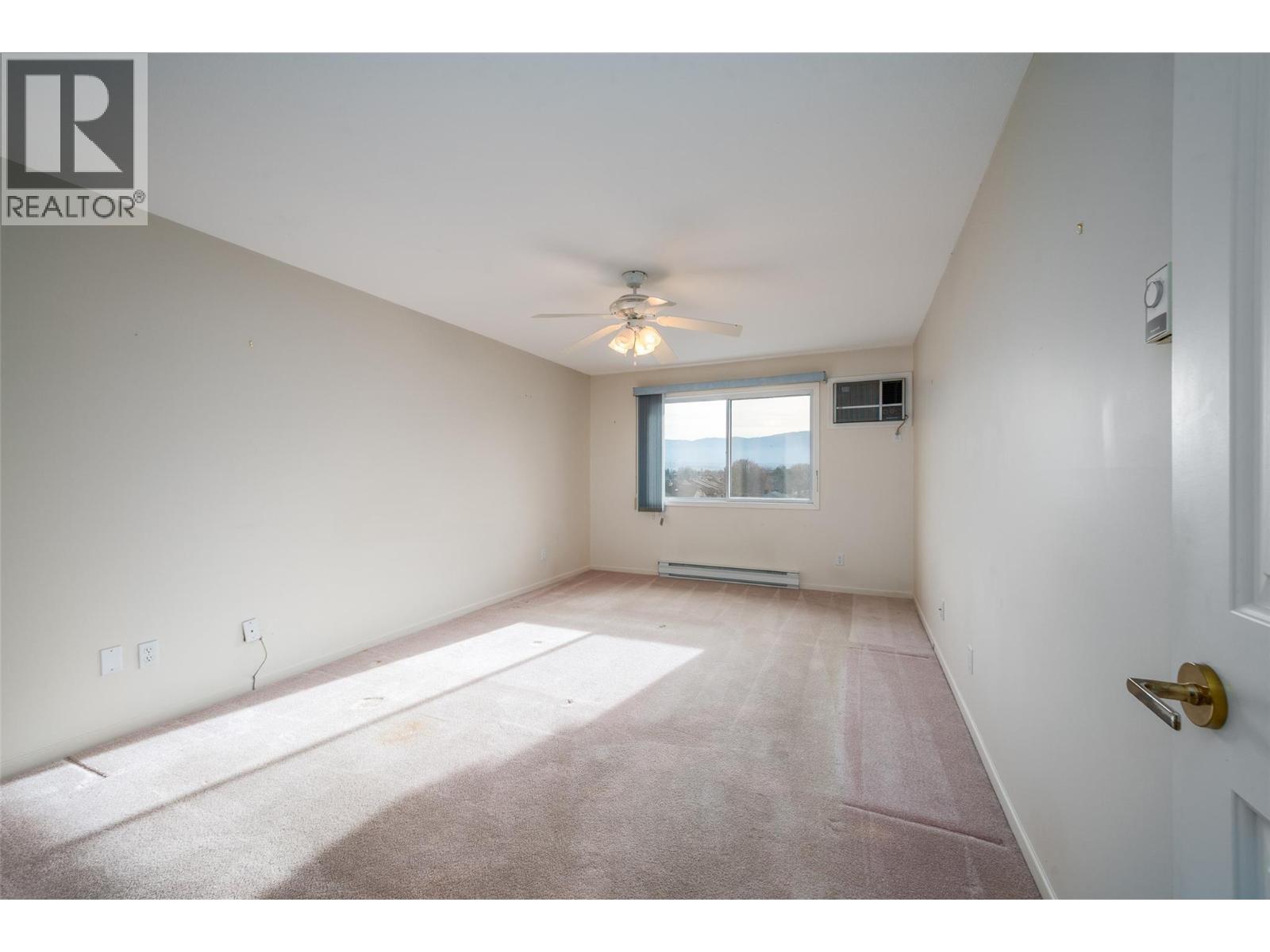 980 Glenwood Avenue Unit# 301 Kelowna Photo 17