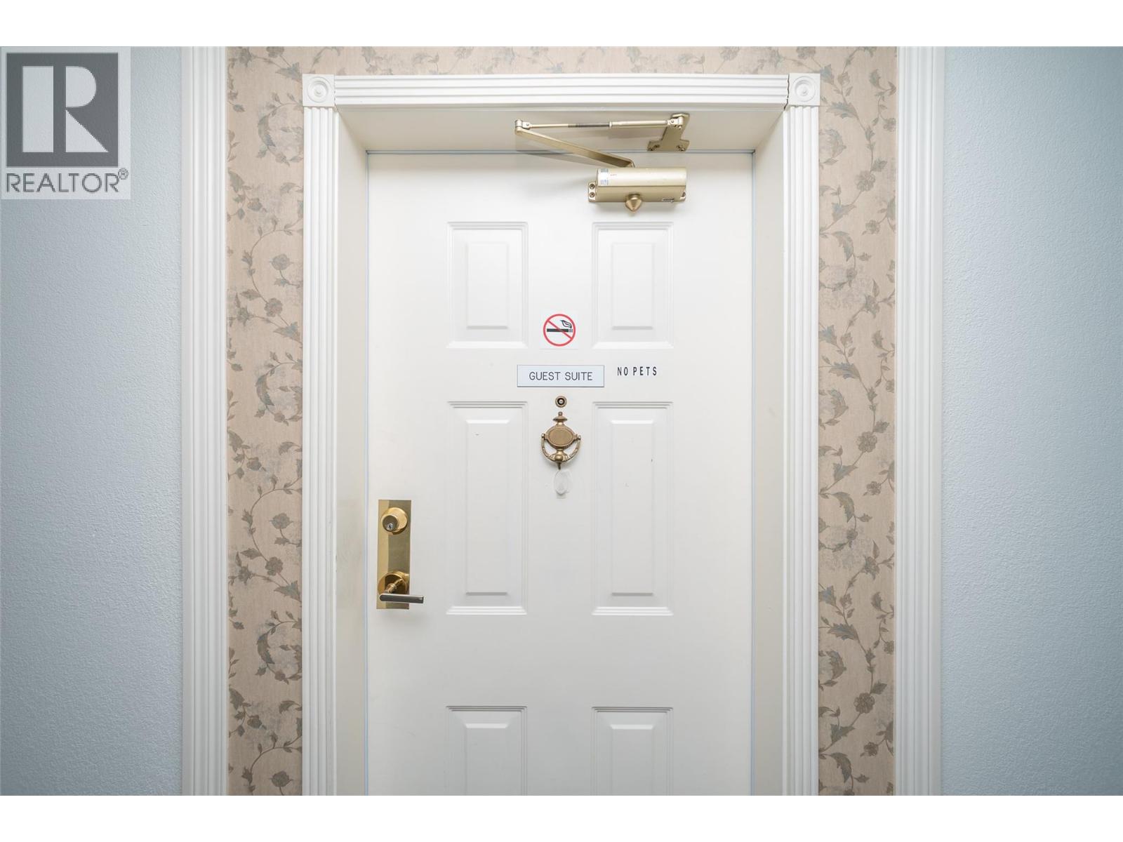 980 Glenwood Avenue Unit# 301 Kelowna Photo 39