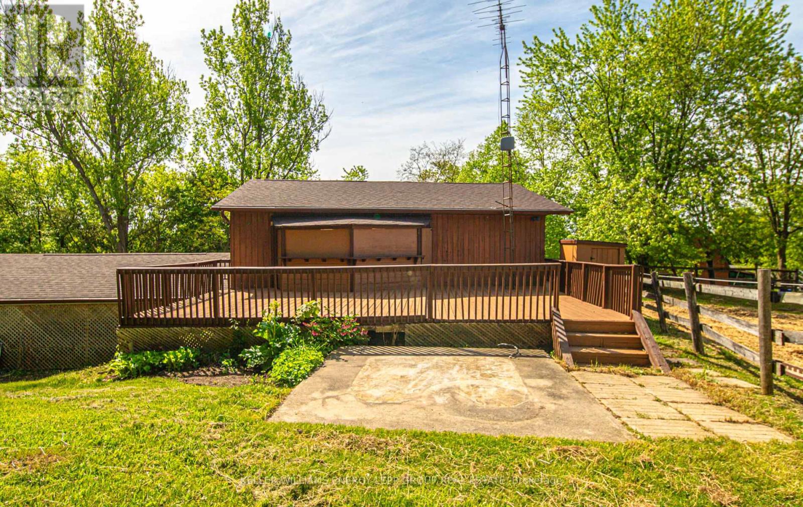 9770 Garrard Road, Whitby, Ontario  L9L 1B3 - Photo 8 - E12559354