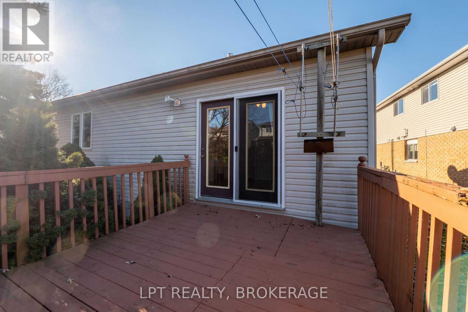 1049 Waterbury Crescent, Kingston, Ontario  K7M 8V4 - Photo 5 - X12559492