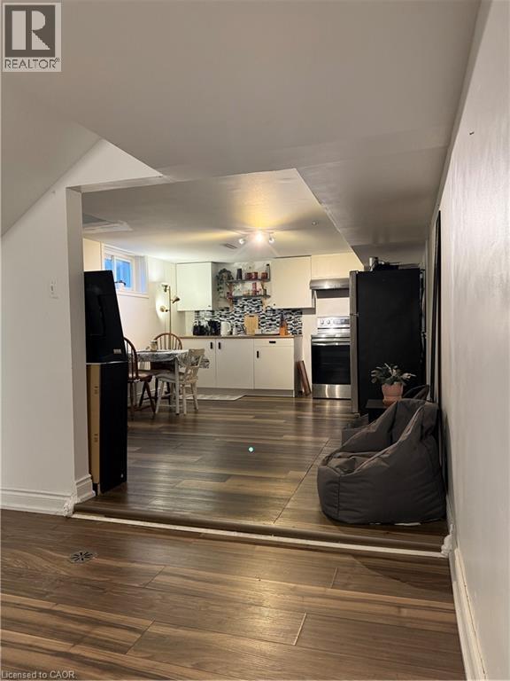 8 Myrtle Avenue Unit# Lower, St. Catharines, Ontario  L2M 5W1 - Photo 11 - 40789008