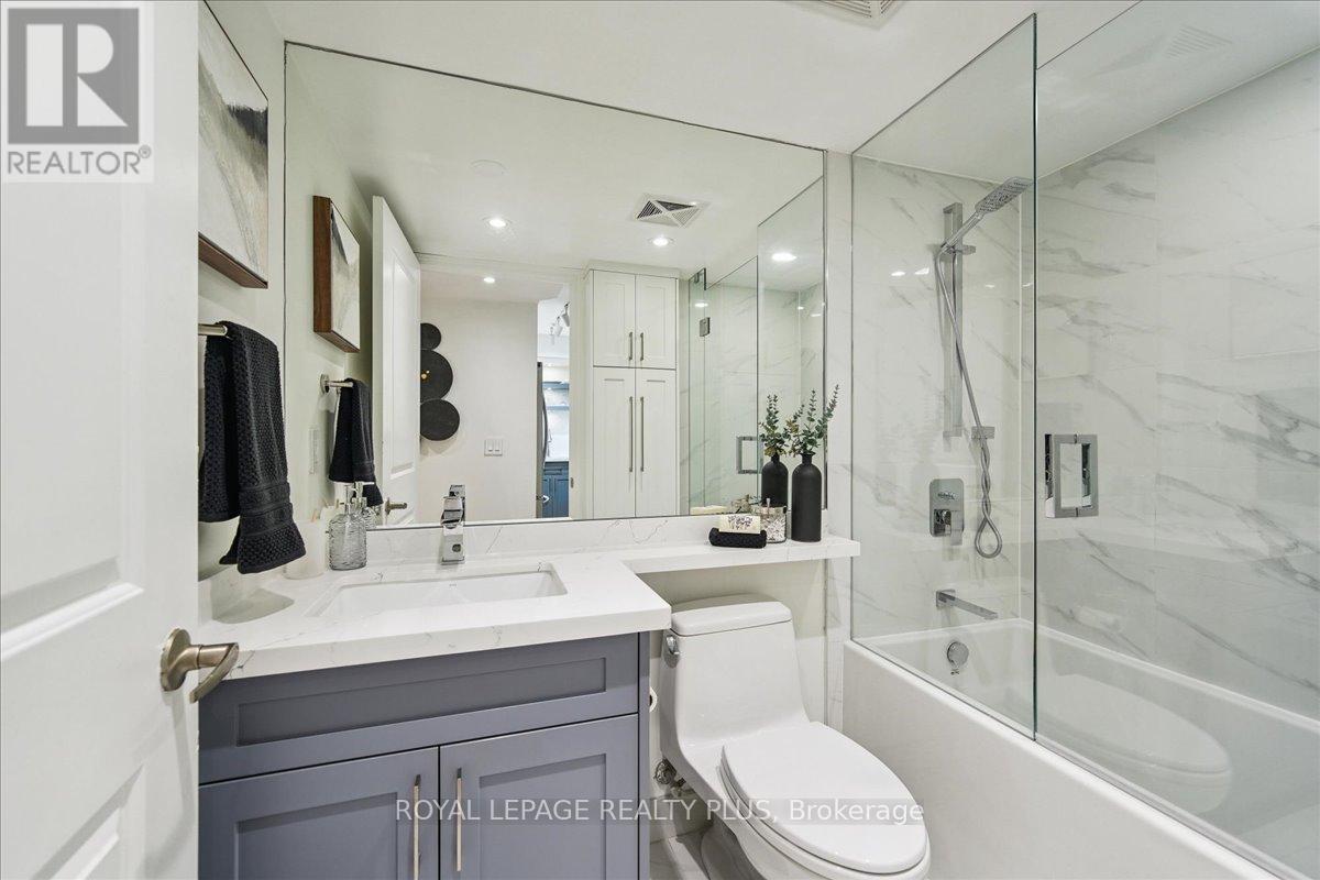 202 - 15 Stafford Street, Toronto, Ontario M5V 3X6 - Photo 12 - C12558678