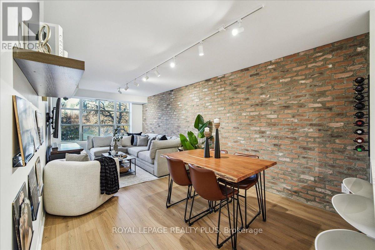 202 - 15 Stafford Street, Toronto, Ontario M5V 3X6 - Photo 23 - C12558678