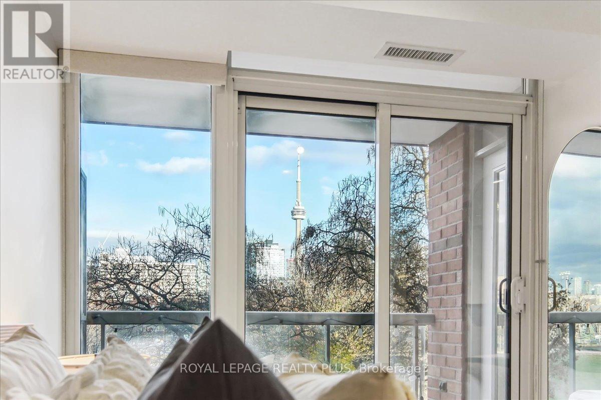 202 - 15 Stafford Street, Toronto, Ontario M5V 3X6 - Photo 36 - C12558678